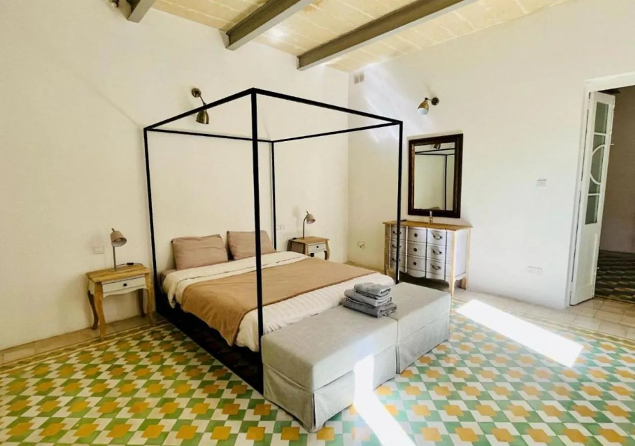 Deluxe One Bedroom Apartment 10 Meters From Valletta Center Malta