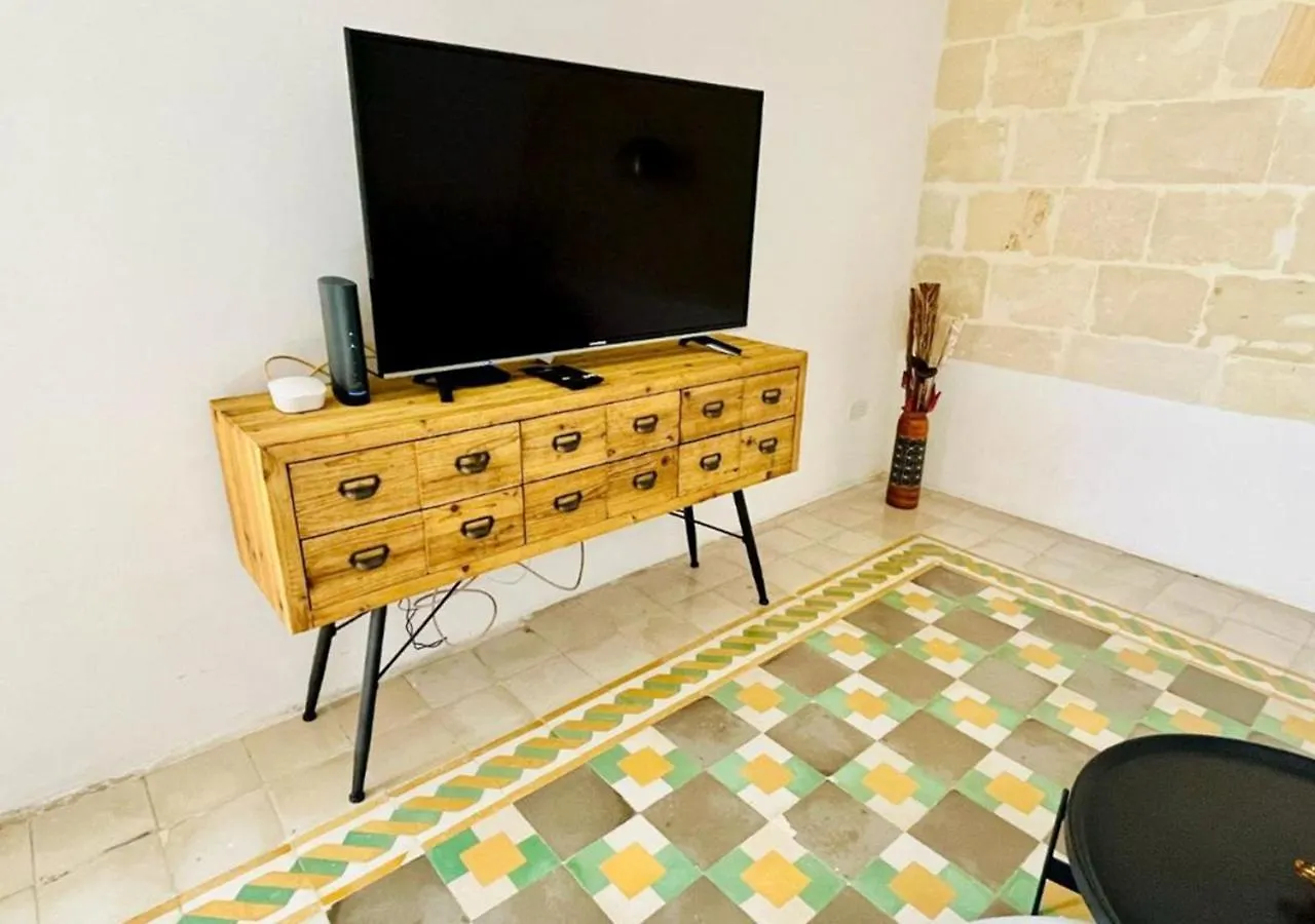Deluxe One Bedroom Apartment 10 Meters From Valletta Center